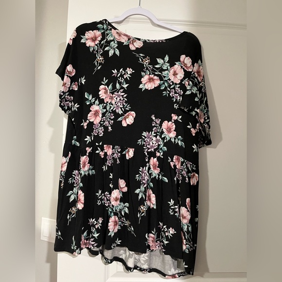 ❌SOLD❌Torrid Babydoll Top - SUPER SOFT - Picture 6 of 9